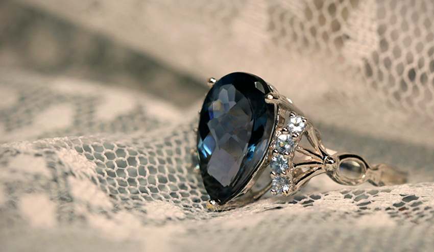 Synthetic Spinel