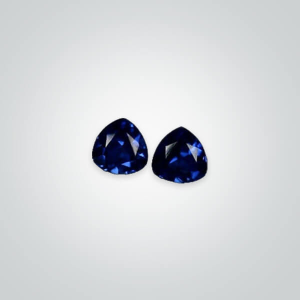 Natural Blue Sapphire, Trillion AA