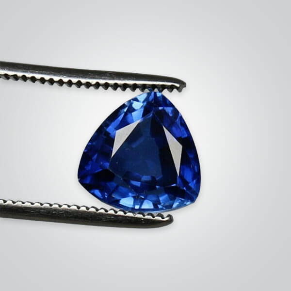Natural Blue Sapphire, Trillion AAA