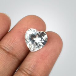 Natural White Sapphire, Heart