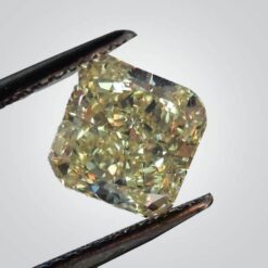 CZ Canary Yellow 6A, Square Corner Crushed Ice cut